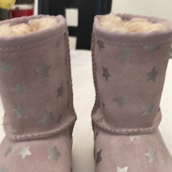 UGG WINTER CLASSIC BOOTS SHORT II BABY 9 MHTS-2 YRS SIZE 6 - Picture 8 of 14